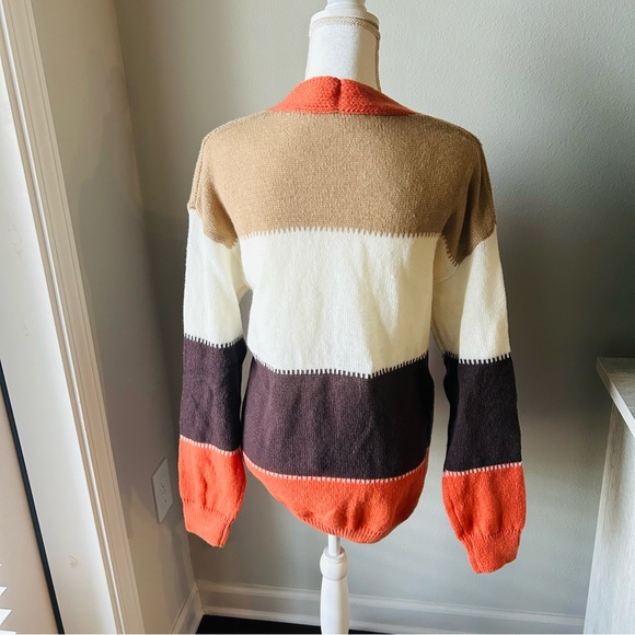 Button front color block cardigan. Never wore it. - Picture 8 of 10